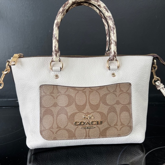 Coach handbag - Picture 2 of 3